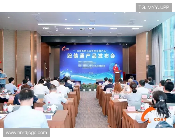 成都羽毛球队战术变革引发热议助力竞技水平提升与未来发展